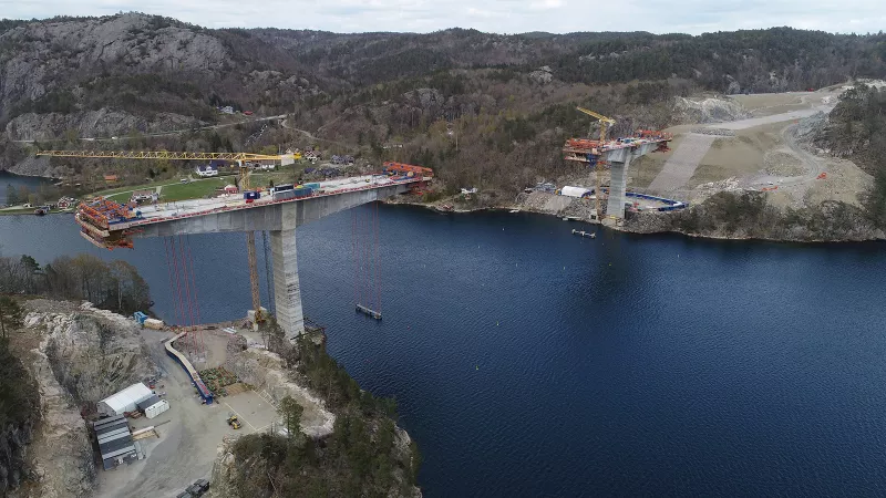 Trysfjordbroen