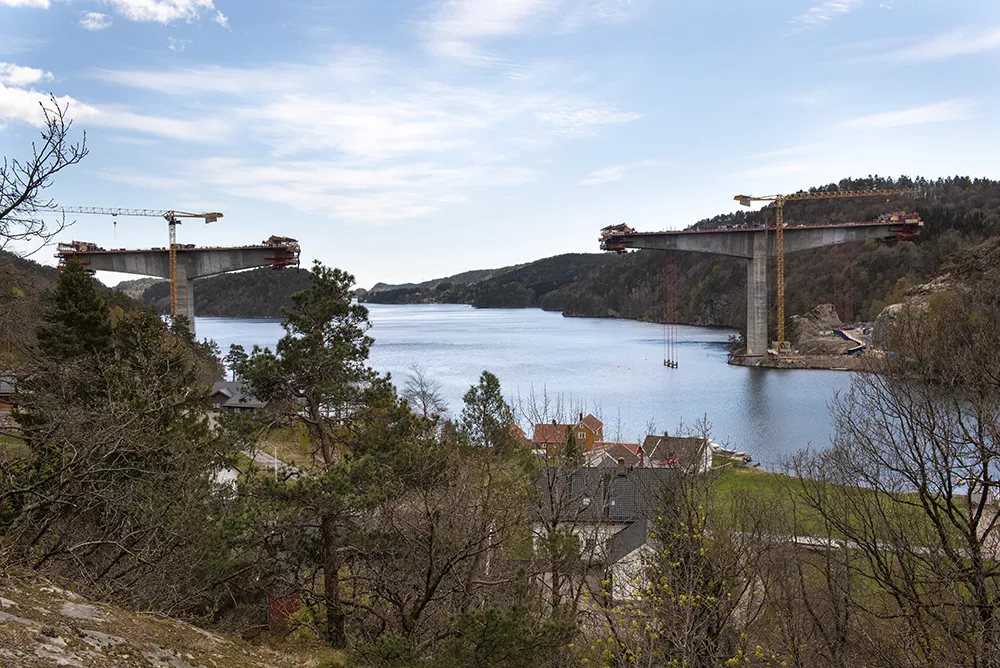 Trysfjordbroen
